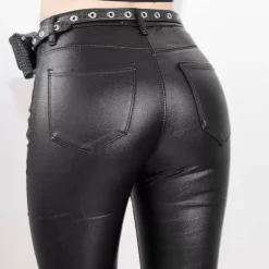 JEANS Housut></noscript>Denim Life Shine Coated housut vyöllä musta