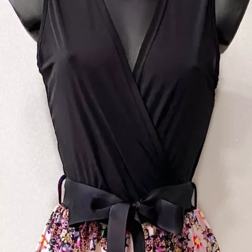 JEANS Jumpsuit-haalarit>Elle Limei roosakukkainen jumpsuit