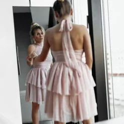 JEANS Minimekot></noscript>Lily Berenice juhlamekko nude