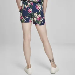 JEANS Shortsit Ja Caprit></noscript>Urban Classics AOP Viscose Resort shortsit navy/kukkakuvio