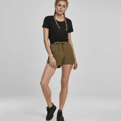 JEANS Shortsit Ja Caprit></noscript>Urban Classics Viscose Resort shortsit oliivi